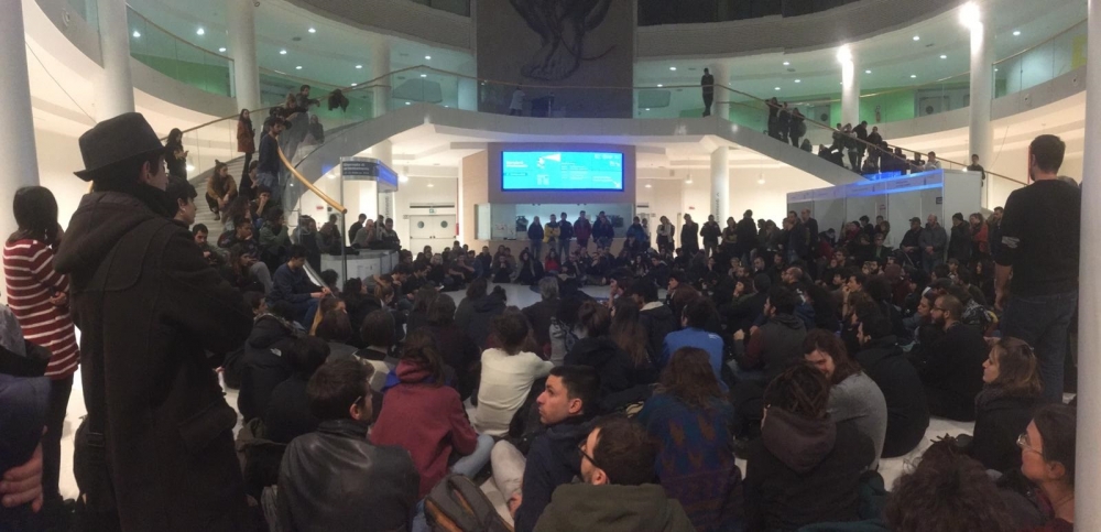 b2120a1265f3b3525f575b2f926b487e_XL