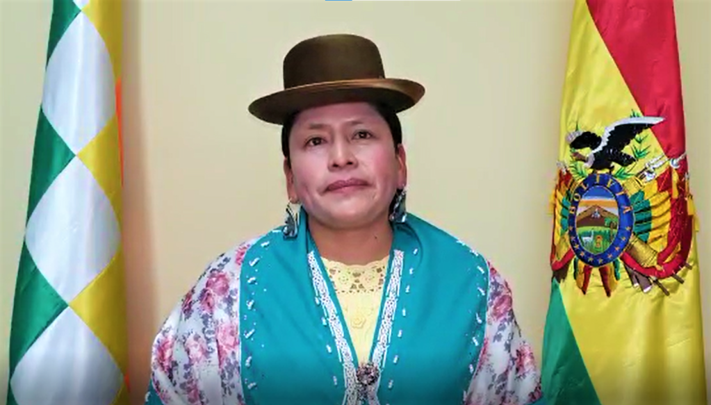 Secondo Congresso: il saluto della senatrice Virginia Velasco Condori per il Movimento al Socialismo – Bolivia&nbsp;(Video)